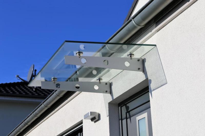 Installation de marquises &agrave; Chignat : guide pour r&eacute;ussir votre projet